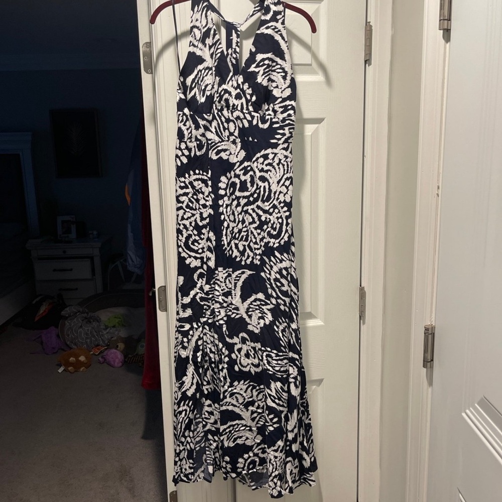 Express Black and White Patterned Midi Dress